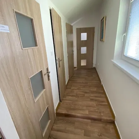 Apartman V Jedovnicich U Rybnika Olsovce Apartment *